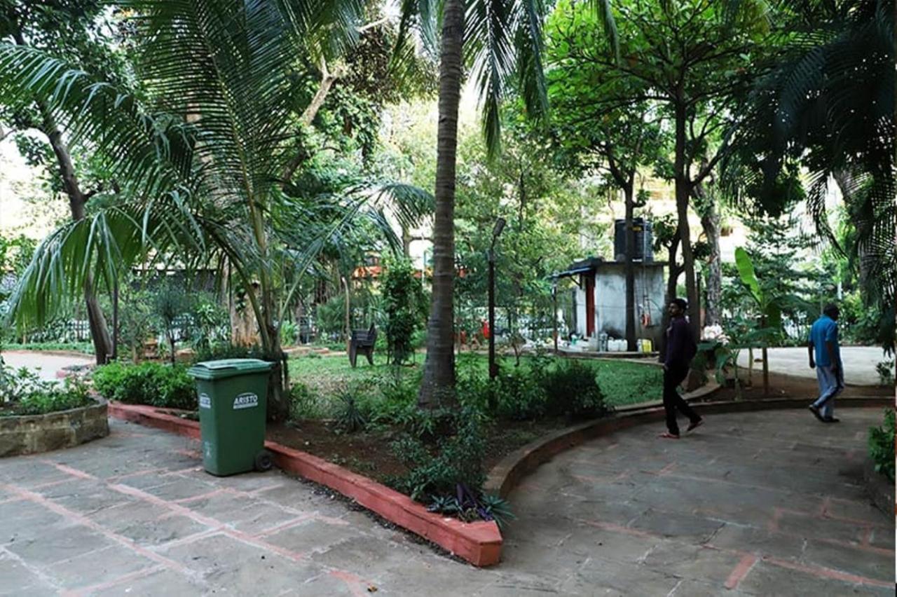 Hotel Golden Hayyath Inn Bombaim Exterior foto
